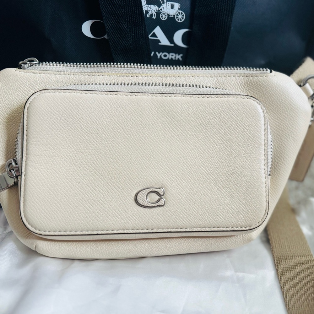 Coach Cream Crossbody Bag - Picture 8 of 11